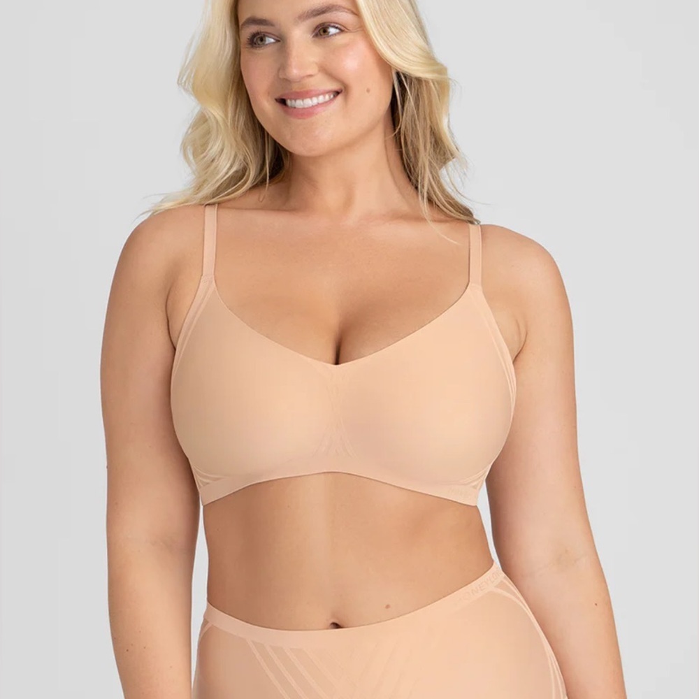 HONEYLOVE Silhouette Bra Sz 3X in Blush